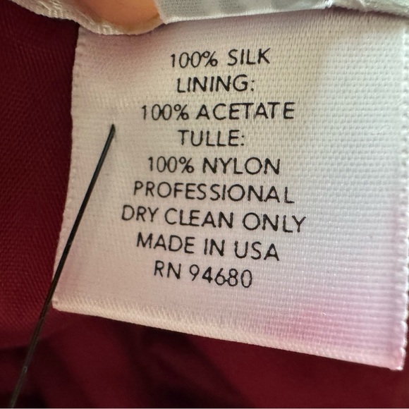 Saks Fifth Avenue Helen Morley Red Beaded Off-Shoulder Silk Evening Gown *FLAWS - Picture 10 of 15